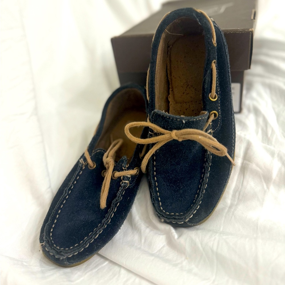 Boy, shoes, kids size 12 M navy blue flats Moccasins